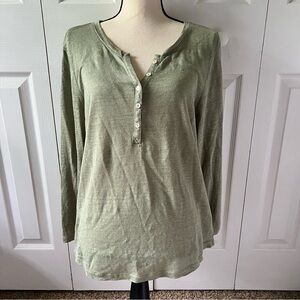 C&C California Sage Green Linen Henley Blouse Size Large